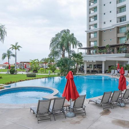 Ocean Front Condo Sleeps 4 Adults-Grand Venetian T3000-1606 Пуерто-Вальярта Екстер'єр фото