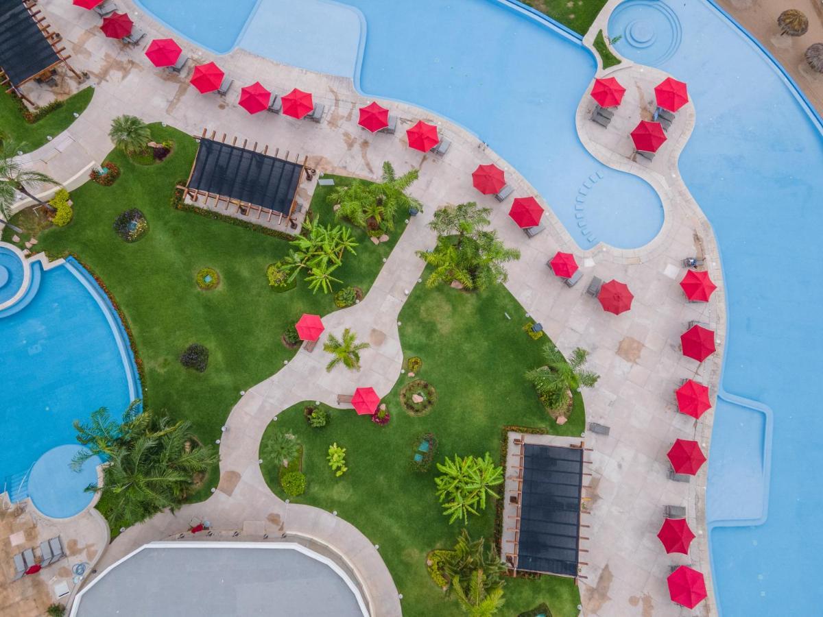 Ocean Front Condo Sleeps 4 Adults-Grand Venetian T3000-1606 Пуерто-Вальярта Екстер'єр фото