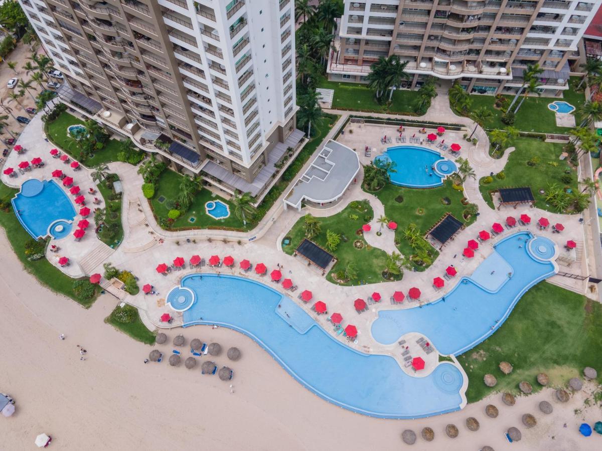 Ocean Front Condo Sleeps 4 Adults-Grand Venetian T3000-1606 Пуерто-Вальярта Екстер'єр фото